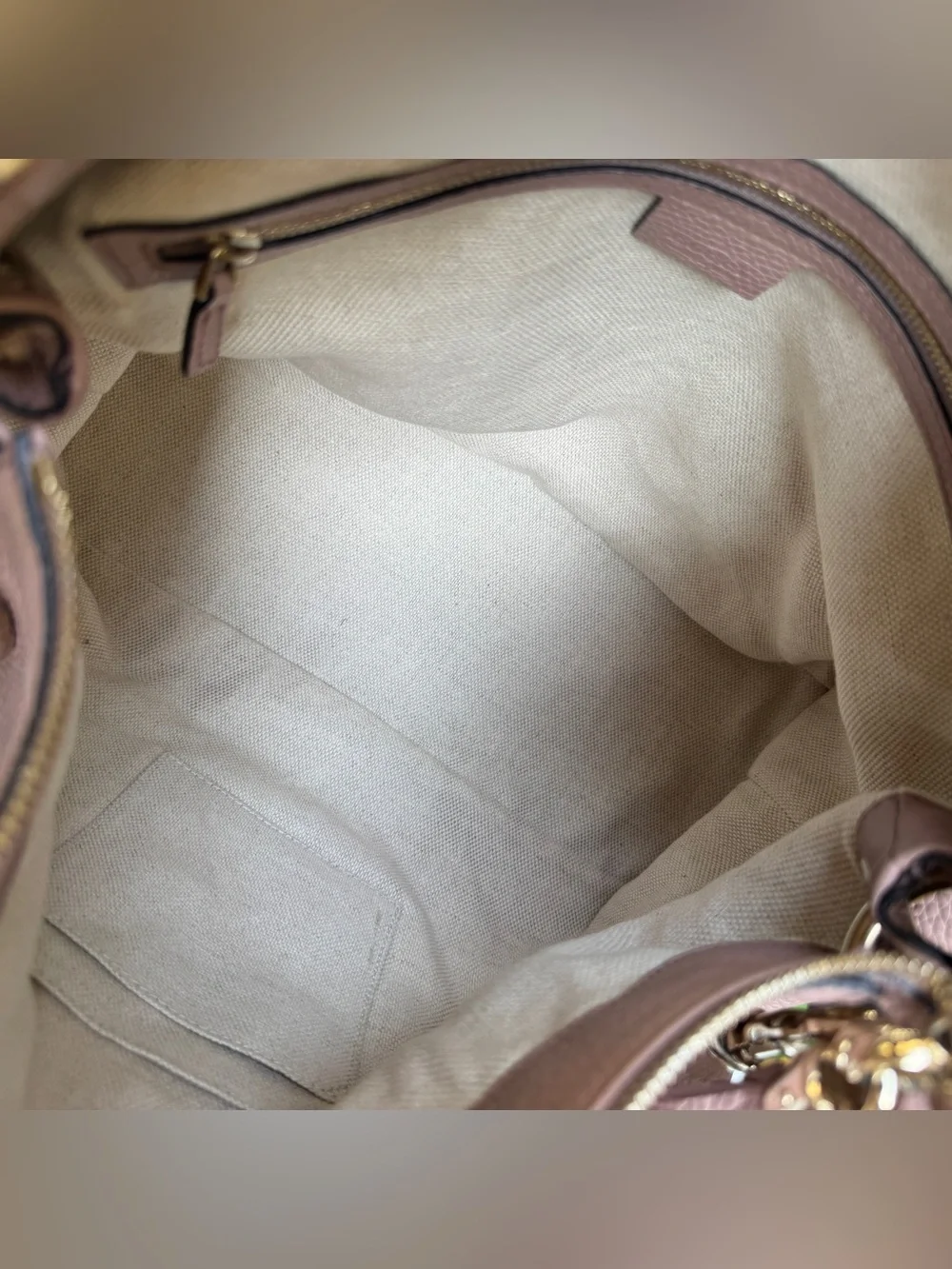 Gucci Soho Convertible Large Hobo Leather Shoulder Bag